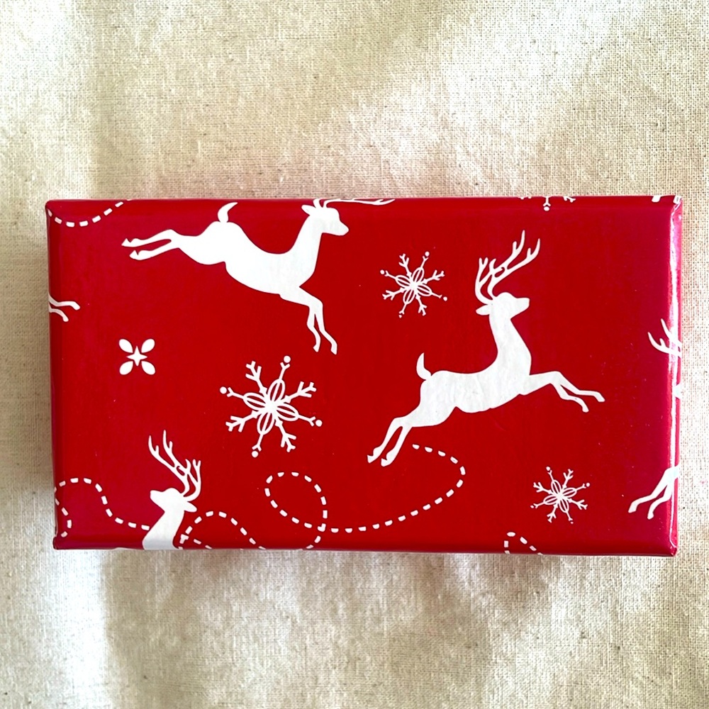 Reindeer Christmas Gift Box - Unique 2-Sided Design - Sturdy